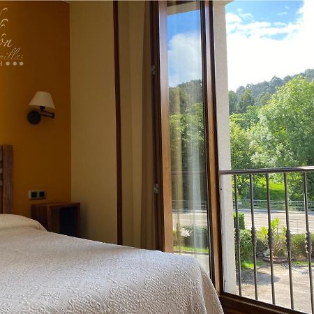 Hotel Bufon De Arenillas Vidiago Eksteriør bilde