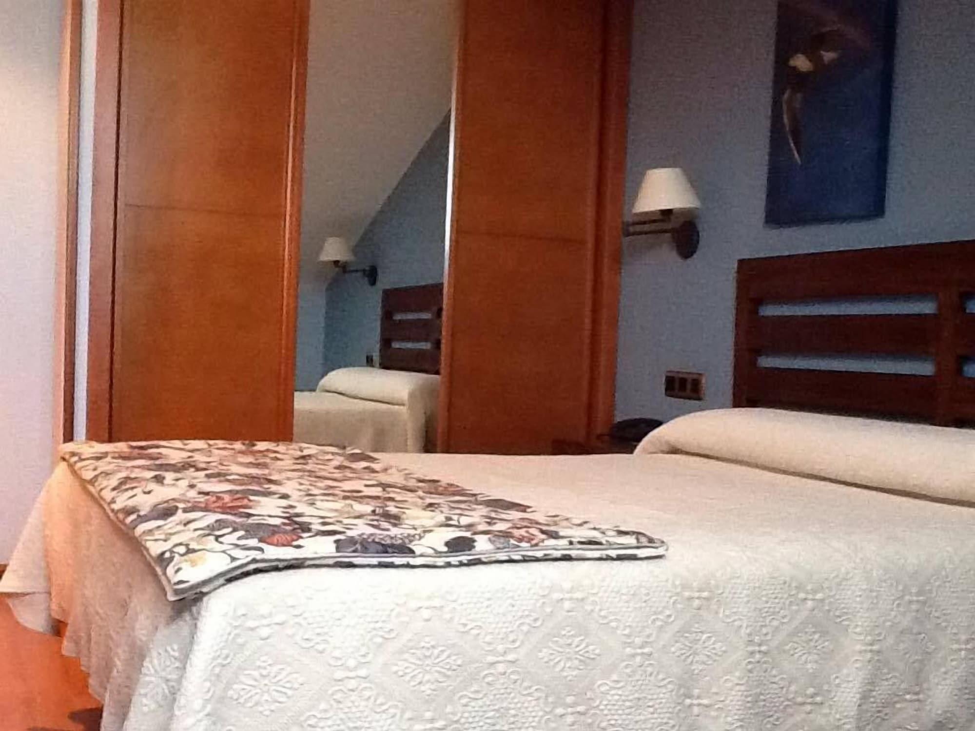 Hotel Bufon De Arenillas Vidiago Eksteriør bilde