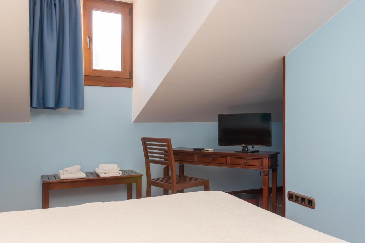 Hotel Bufon De Arenillas Vidiago Eksteriør bilde