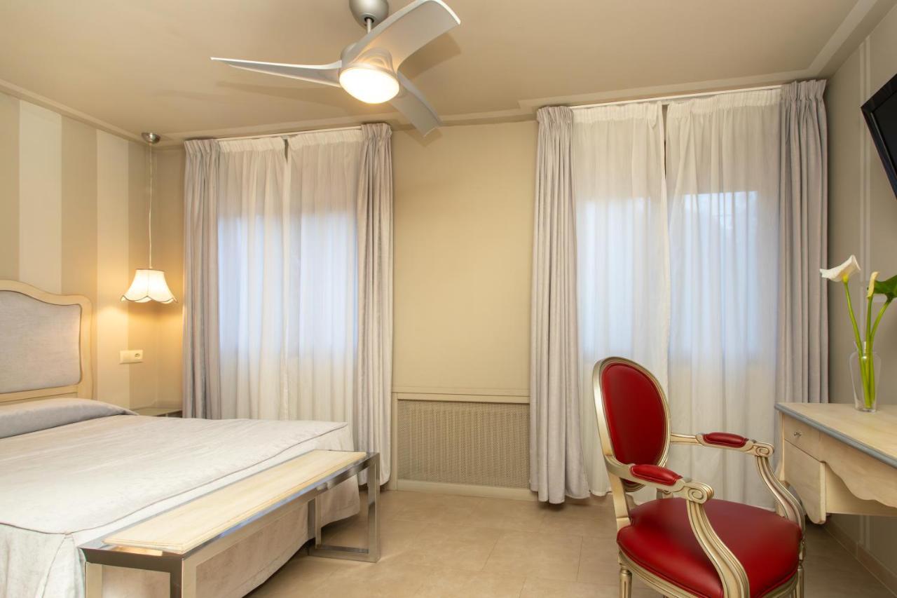 Hotel Bufon De Arenillas Vidiago Eksteriør bilde